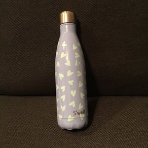 S'well stainless steel insulated water bottle